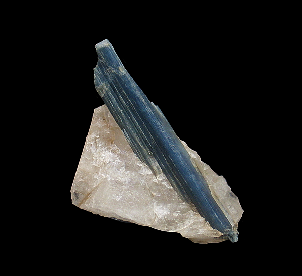 Kyanite on Quartz, Barra do Salinas, Coronel Murta, Minas Gerais, Brazil